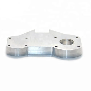 Pièces automobiles et médicales personnalisées OEM en acier inoxydable et plastique, usinage CNC avec électroérosion à fil, polissage, peinture et brochage - Product Image 4