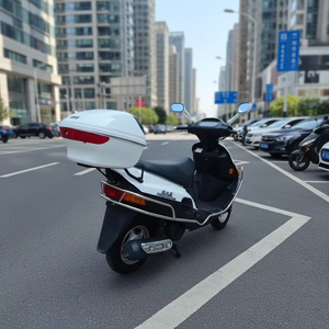 <span class=keywords><strong>La</strong></span> moto scooter Suzuki 125cc à essence est livrée directement par le fabricant pour l'exportation. - Product Image 4