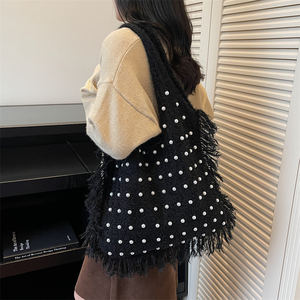Korean Style Geometric Woven Shoulder Bag for Women 2025 New Indie <b>Beaded</b> <b>Fringe</b> Crossbody Spacious Knitted Tote Summer - Product Image 6