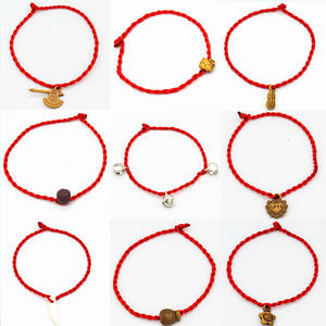 Negozio <span class=keywords><strong>Online</strong></span> personalizzabile piccoli regali all'ingrosso intrecciati a mano corda rossa imitazione legno pesca imitazione giada piccola corda rossa bracciale - Product Image 3
