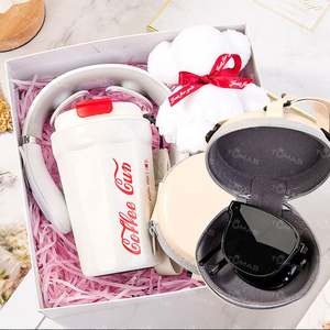 ชุดของขวัญวันเกิดไอเดียใหม่ปี 2026 ผลิตภัณฑ์สั่งทำพิเศษ พิมพ์โลโก้ ชุดเดินทางฤดูร้อนสำหรับกิจกรรมกลางแจ้ง ของขวัญสำหรับงานส่งเสริมการขาย ขายส่ง ของขวัญวันหยุด - Product Image 2