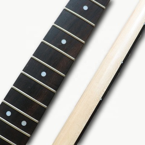 Oferta especial: Mástil de guitarra ST de 22 trastes de arce canadiense con diapasón de palisandro con acabado nitro y marcadores de puntos MOP - Product Image 3