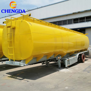 Brandneuer 4-Achs-3-Fach-Volltank-LKW, Anpassbar - Product Image 3