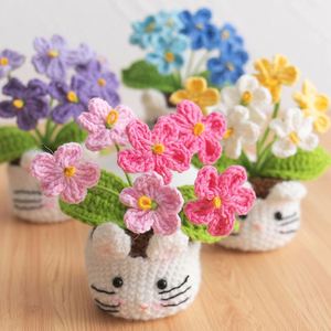 Maceta de Flores Tejida a Crochet, Hecha a Mano y Personalizable, Mini Maceta de Conejito Tejido para Decoración del Hogar - Product Image 6