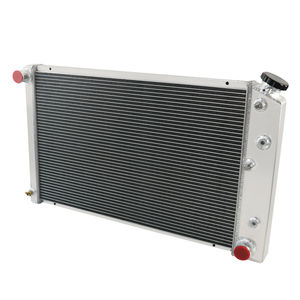 Radiateur 4 rangées GTGMOTO CC162 + ventilateur avec cache pour <span class=keywords><strong>Chevrolet</strong></span> GMC C10 C20 Cutlass Grand <span class=keywords><strong>Prix</strong></span> 1970-1987 - Product Image 2