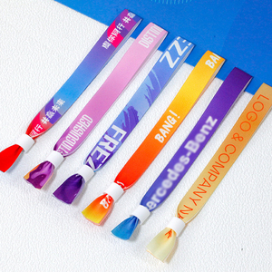 Bracelets en ruban imprimés par transfert thermique avec texte personnalisé, motif ou code QR pour concerts, festivals de musique, spectacles en direct, événements sportifs - Product Image 1