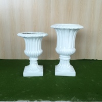 Grand pot de fleurs d'intérieur et d'extérieur, jardinière haute, urnes et jardinières classiques traditionnelles en fibre de verre, blanc, pour jardin