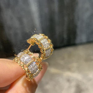 อาซูโอ 18K เครื่องประดับวินเทจ ทองคำแท้ Au750 เพชรธรรมชาติแท้ ต่างหูแบบตะขอเกี่ยวแฟชั่น ของขวัญสำหรับสุภาพสตรี สวมใส่ได้ทุกวัน - Product Image 4