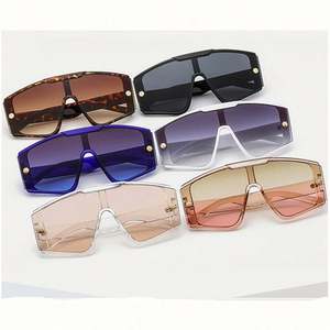 Gafas de Sol Cuadradas Retro Modernas 2022 para Mujer, Gafas de Sol de Una Pieza con Lentes Grandes - Product Image 6