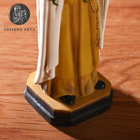 8 pouces Catholique Sainte Thérèse Statue Résine Sculpture Décoration Sainte Thérèse Sur Base Figurine Cadeau Religieux