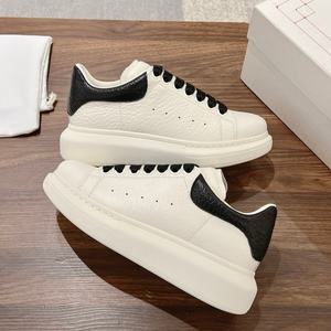 Mr Ms Sneakers décontractées Style populaire Matière en cuir. Chaussures de course de créateur avec lacets antichoc et antidérapants - Product Image 4