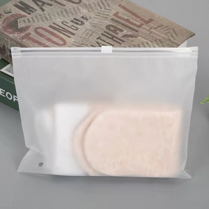 Sacs d'emballage pour vêtements, sacs en plastique givrés avec fermeture éclair sans trou d'aération pour vêtements, t-shirts - Product Image 1