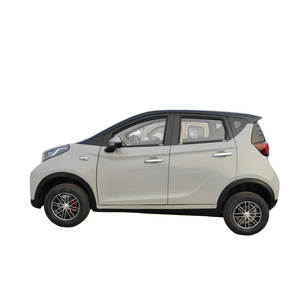 Nuevo Sedán Eléctrico de 4 Ruedas, Gran Venta, Asientos de Cuero con Interior Claro, Tracción Trasera, Portaequipajes Metálico, Cámara Trasera, Auto para Adultos - Product Image 3