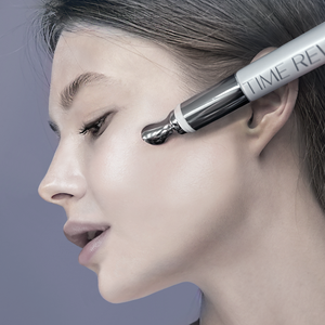 Ensemble V21 ExSolution Time Rewinder : Ampoule Solution Apaisante & Appareil pour Soins de la Peau Sensible, Soulagement des Rougeurs & Réparation de la Barrière Cutanée - Product Image 2