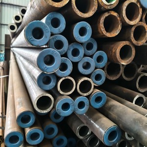 Offre Spéciale : Tube et Barre <span class=keywords><strong>en</strong></span> Acier Allié Professionnel à Bas Prix avec Revêtement <span class=keywords><strong>en</strong></span> <span class=keywords><strong>Zinc</strong></span> pour Applications de Toiture et de Plancher, Norme ASTM - Product Image 5