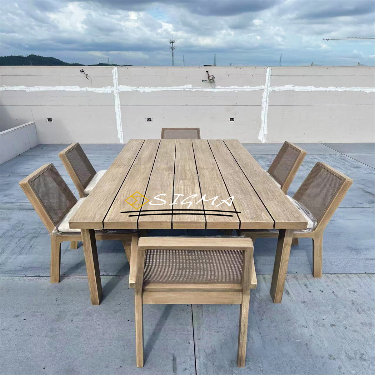 Custom Outdoor Furniture Garden Set High End All Weather Rectangle Dining Table Chairs Outdoor Solid Teak Wooden Chair