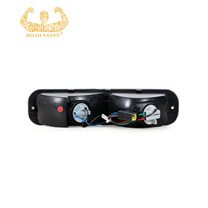 Guangdong Car Parts Car Parts Automotive Parts XFB000290 XFB000280 <strong>Rear</strong> Reflector <strong>Light</strong> for Land Rover Freelander 1 1996-2006 - Product Image 3