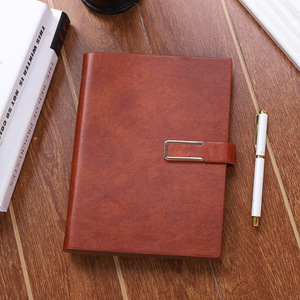 Custom un <span class=keywords><strong>nome</strong></span> scritto sulla patta A5 PU Cover Planner in pelle raccoglitori cartonati Money Organizer A7 Refill Notebook di carta con penna - Product Image 3