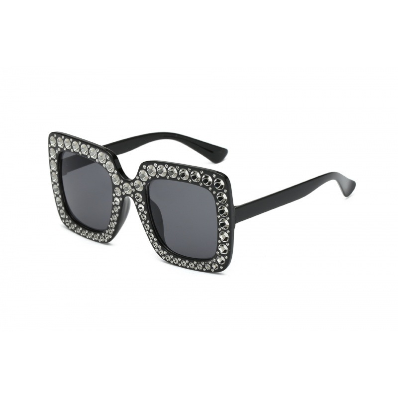 Black frame black gray sheet
