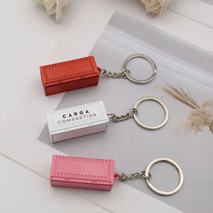 Porte-clés créatif en métal en forme de conteneur d'expédition avec design peint coloré pour cadeaux promotionnels - Product Image 2