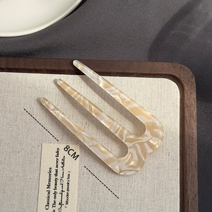 Elle partage peigne acétate trois dents tête de boule plat en forme de U <span class=keywords><strong>dieu</strong></span> épingle <span class=keywords><strong>à</strong></span> cheveux peignes <span class=keywords><strong>à</strong></span> cheveux simples pour les femmes pour les fêtes personnaliser - Product Image 2