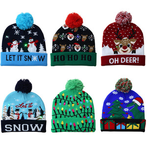 Sombreros de Navidad LED Beanie Sweater Christmas Santa Light up Knitted Winter Hat para Kid Adult Christmas Party Warmer Cap - Product Image 3