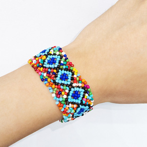 <span class=keywords><strong>Pulsera</strong></span> elástica hecha a mano con decoración de estilo étnico; <span class=keywords><strong>pulsera</strong></span> elástica Bohemia - Product Image 3