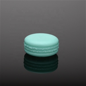 Portable Cosmetic Packaging Cookie Macarons shape 15g HDPE plastic cosmetic cream jar for lip balm and eye shadow