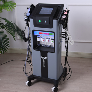 Deep Cleaning Microdermabrasion for Facial Skin Rejuvenation Big Bubble Skin Management Instrument - Product Image 5