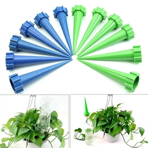Cône d'<span class=keywords><strong>arrosage</strong></span> de jardin <span class=keywords><strong>automatique</strong></span> Spike Plant Flower Waterer Bottle Irrigation Tips - Product Image 3