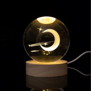 Veilleuse en forme de boule de cristal, système solaire, galaxie, Saturne, base en bois massif, gravure laser 3D créative à l'intérieur - Product Image 3