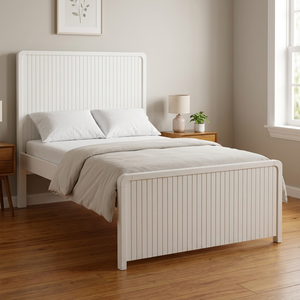 Cama King Size Espaciosa de Madera – Elegante Estructura de Plataforma de Pino Radiata y MDF con Cabecero y Piecero Completos - Product Image 1