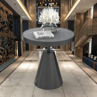 Petite table basse de luxe de style nordique légère Table d'appoint en dalle de roche pour la maison Hôtel Réunion Internet Table d'angle de célébrité pour