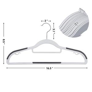 Cintres <span class=keywords><strong>SONGMICS</strong></span>, lot de 50, robustes, en plastique ABS antidérapant, gain de place, 0,5 cm de largeur, 42 cm de longueur, pivotants à 360° - Product Image 2