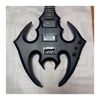 JELO Guitare basse électrique 6 cordes Corps en acajou noir mat CNC sculpté Design en forme de chauve-souris Érable pour la musique