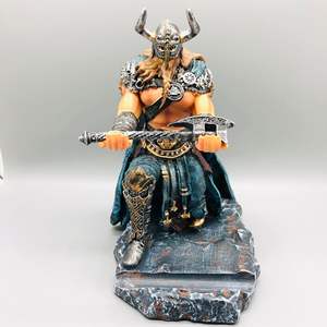 Gran vikingo General hacha de batalla soporte para teléfono móvil WJB26 WJB27 resina vikingo espada ornamento vikingo Guerrero figuritas - Product Image 4