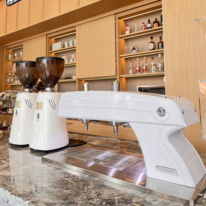 Máquina de Té Espresso Eléctrica Semiautomática Comercial con Sistema de Agua Caliente, Pantalla Táctil, Acero Inoxidable, Doble Grupo, 9 Bares de Presión - Product Image 6