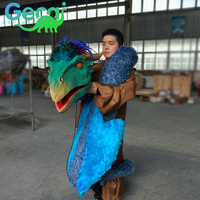 Marionnette de dragon occidental réaliste sur épaule, idéale pour les attractions de parcs à thème