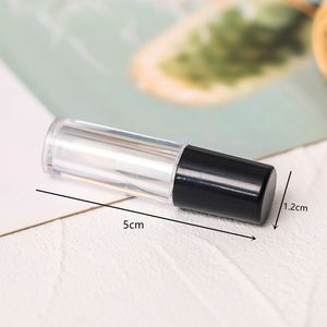 Tubos vacíos para brillo labial de 1.2ml, de plástico transparente con tapón interno y tapa blanca y negra para tinte labial. - Product Image 4