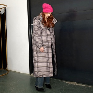 Prêt Stock femmes <span class=keywords><strong>longue</strong></span> <span class=keywords><strong>doudoune</strong></span> grande taille Plaid épaissi vers le bas manteau surdimensionné hiver chaud vêtements d'extérieur - Product Image 3