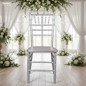 Muebles Comerciales de Madera Plateada, Silla Apilable Chiavari para Salón de Banquetes de Hotel - Product Image 1