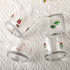 Tasse à boire en verre highball côtelé unique et moderne pour bière, soda, eau, café, style au design classique pour les fêtes de mariage - Product Image 3