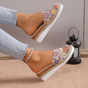 Sandales à talon compensé pour femme, nouveau style été 2025, décontractées et tendance, à une bride, pour la plage A11 - Product Image 4