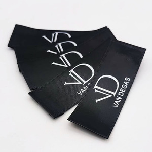 Giá Rẻ Centrefold Dệt Tùy Chỉnh Tên Logo Mật Độ Cao 100% Polyester May Dệt Nhãn Thẻ - Product Image 2