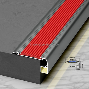 Perfil de Aluminio Anodizado Moderno Antideslizante para Borde de Escalera con Luz LED, Tira Metálica para Hotel y Hogar, Negro, Blanco, Azul, Personalizado <span class=keywords><strong>TK</strong></span> C8A005 - Product Image 4