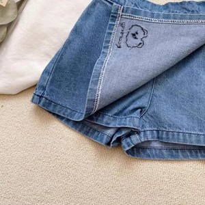 Culottes in denim <span class=keywords><strong>di</strong></span> cotone per bambine, Collezione Primavera Estate 2026, Stile coreano, <span class=keywords><strong>Pantaloncini</strong></span> a gonna per bambini, Carini, Casual, Stile occidentale, Tinta unita - Product Image 3