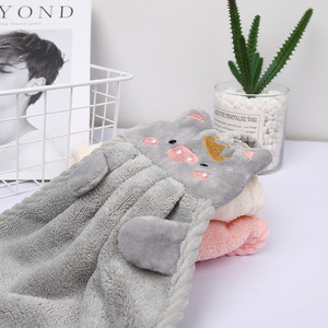 Serviette à main en forme de cochon mignon, en polaire corail, à séchage rapide, pour la cuisine, à suspendre, pour usage domestique - Product Image 2