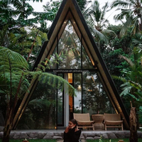 Prêt à Expédier Expédition Conteneur Préfabriqué Assemblé Triangle Smart Steel A Frame Home House