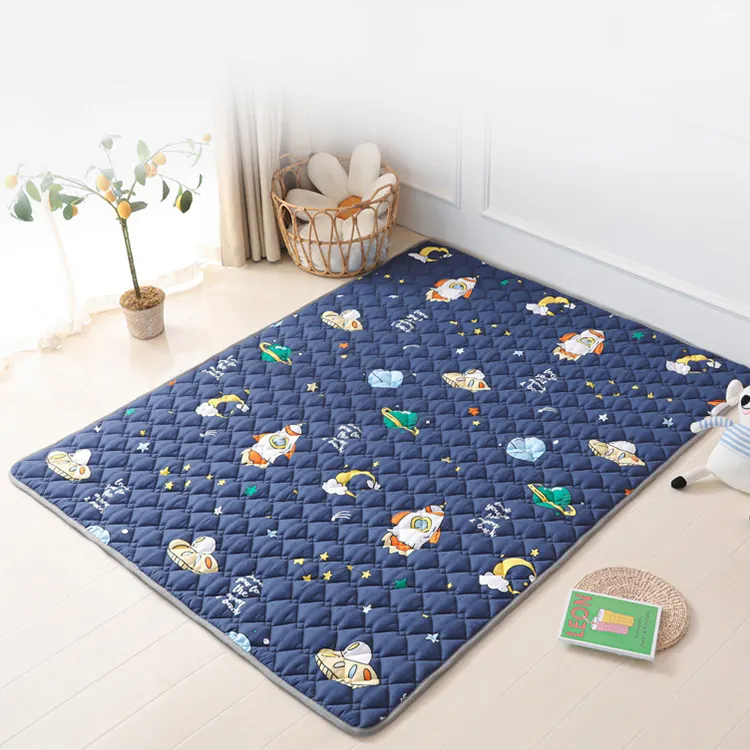 Famicheer-colchón de cama portátil para bebés, colchoneta de juego en blanco y negro