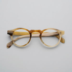 Gafas de Sol Ecológicas con Montura de Cuerno de Buey Natural, Diseño Creativo con Materiales Combinados, Forma Moderna, Logotipo Personalizado, Atractivo y a la Moda - Product Image 5
